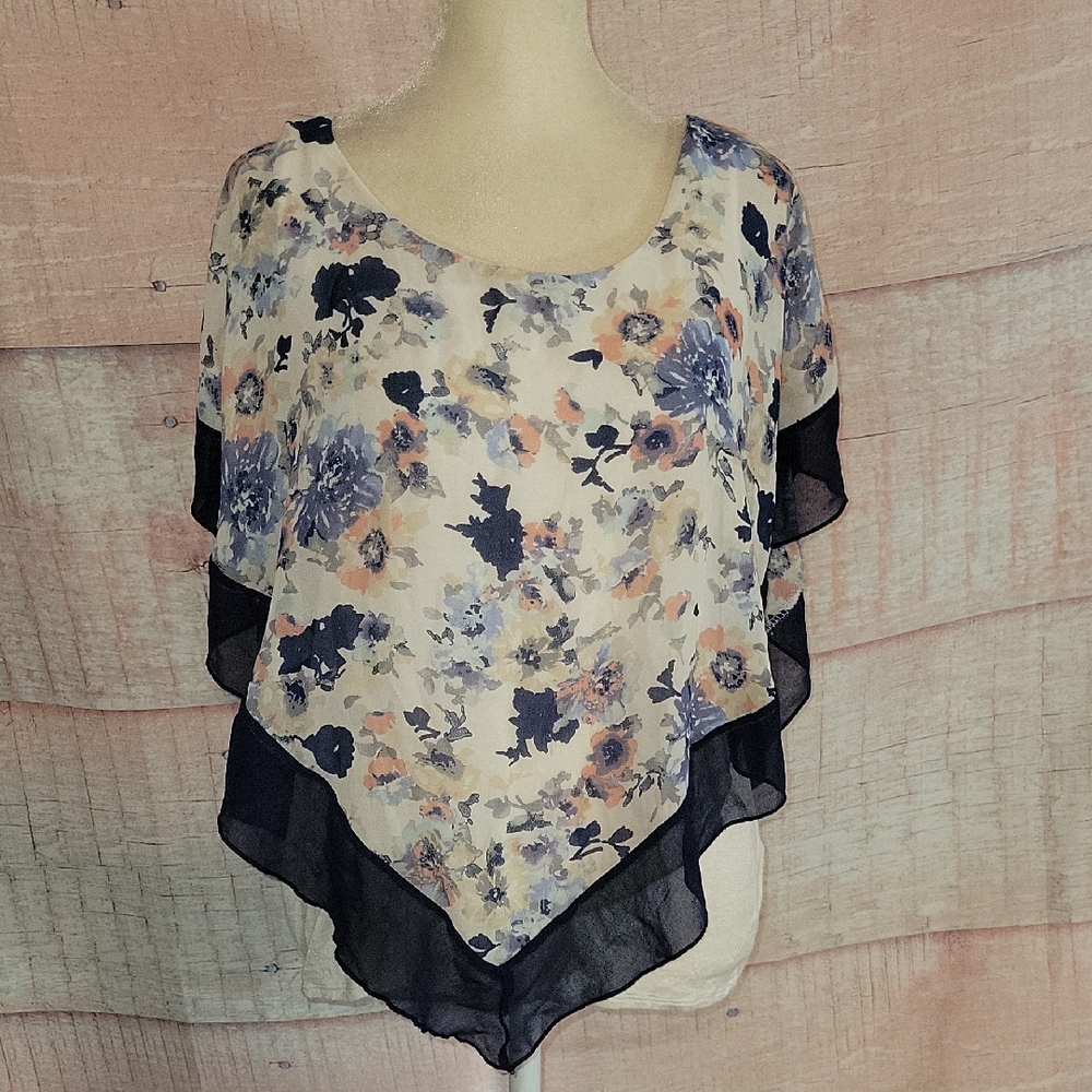 NAÏF Cream And Navy Blue Floral Blouse